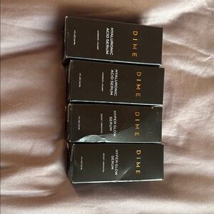 Dime Hyaluronic Acid and Hyper Glow Serum - Black